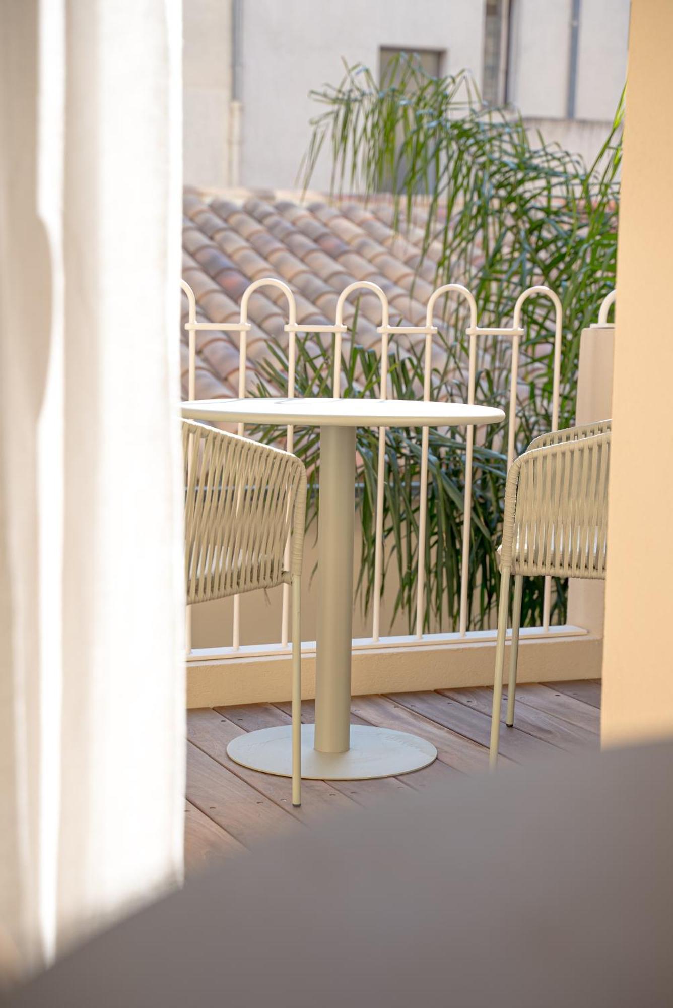 Studios Raffines Avec Terrasses - Plages, Ville Et Gare A Pied - Maison Raphael Saint-Raphaël Kültér fotó