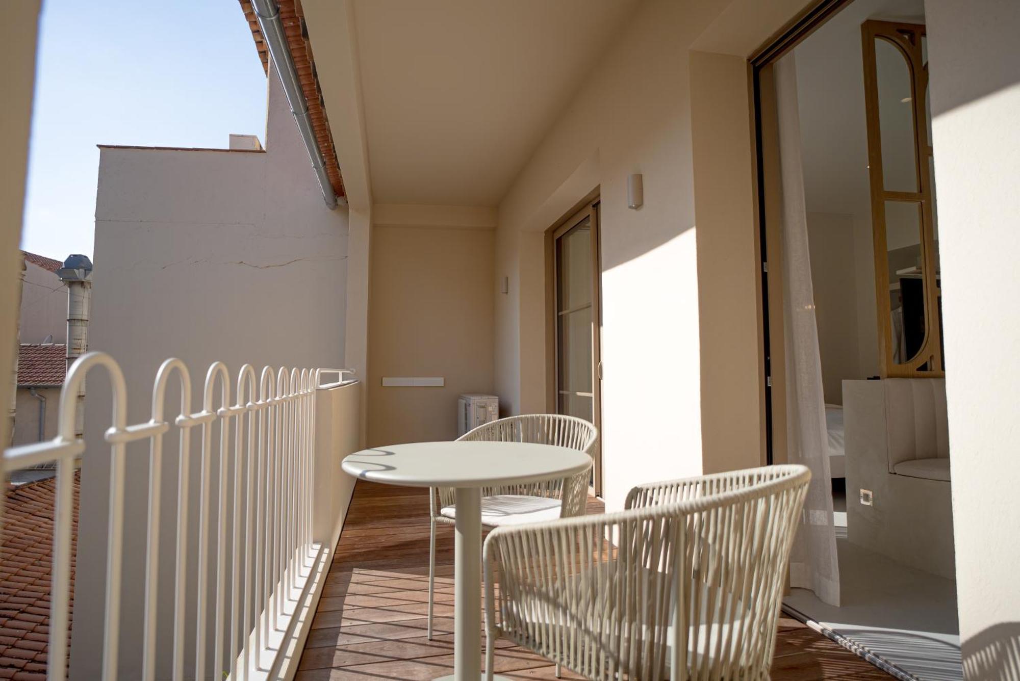 Studios Raffines Avec Terrasses - Plages, Ville Et Gare A Pied - Maison Raphael Saint-Raphaël Kültér fotó